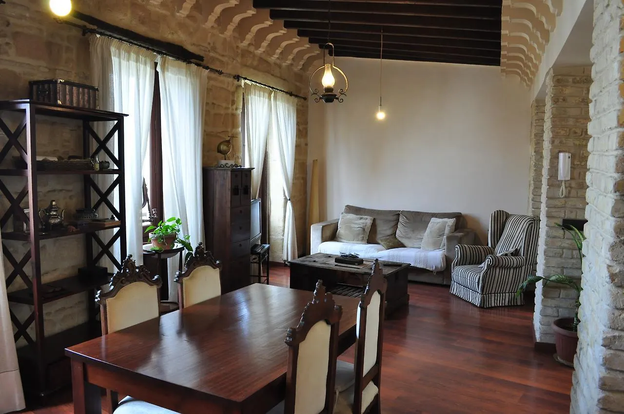 Apartamentos Deluxe Calle Corredera Jerez de la Frontera 0*,  Espagne